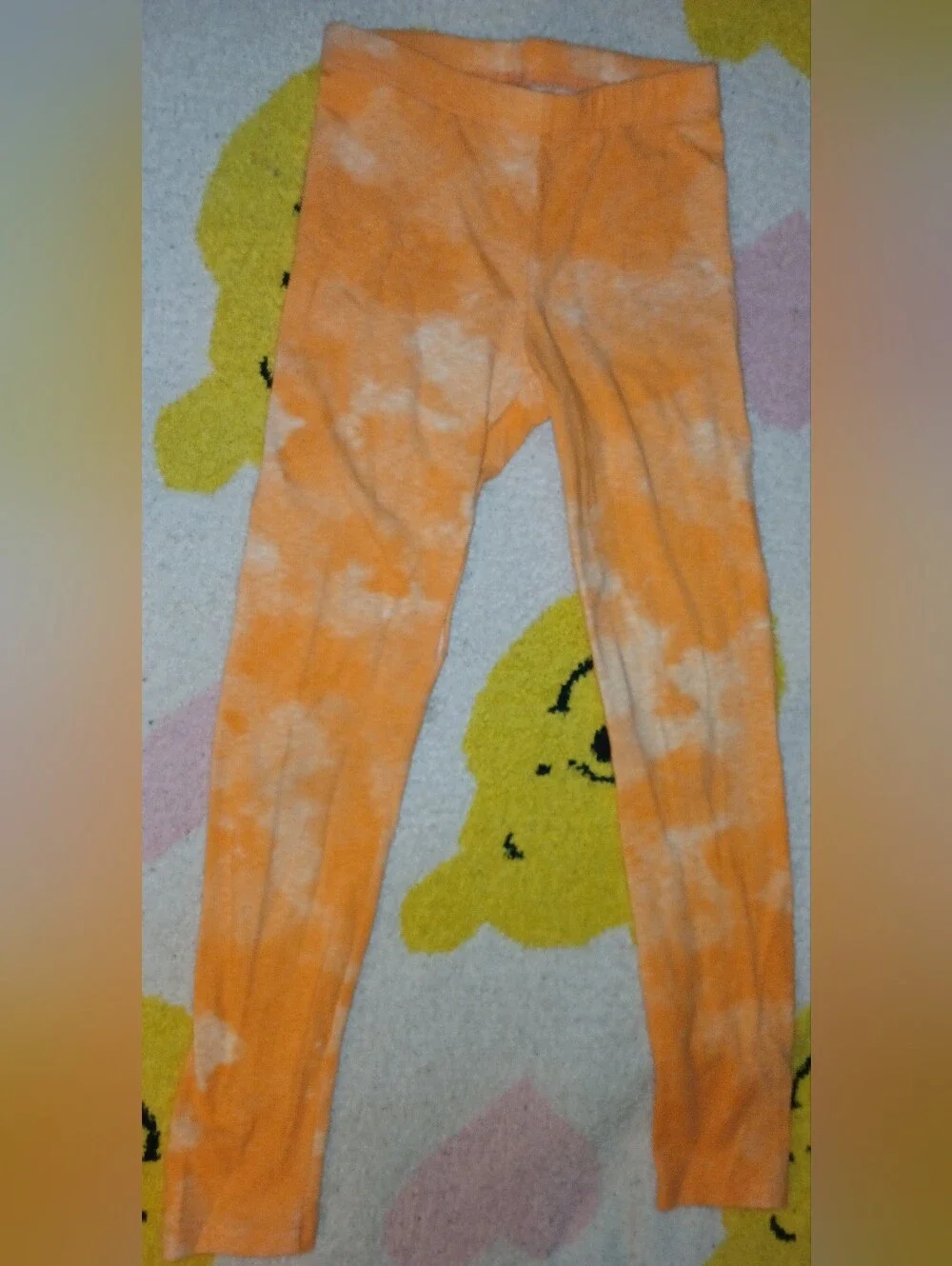 Pre-loved Gilr's Old Navy Orange Tie-Dye Kids Leggings.